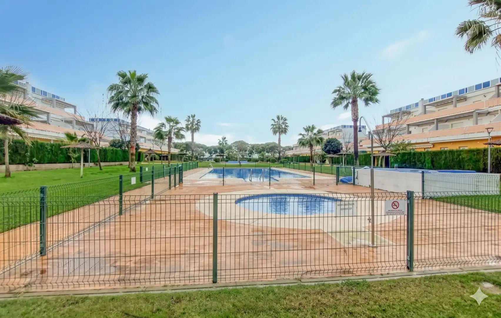 Pis en venda a Calle BEETHOVEN, Las Tres Piedras - Costa Ballena
