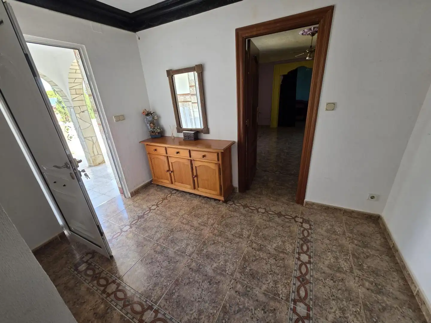 Chalet con piscina en venta en Calle ROTTERDAM, imagen 4