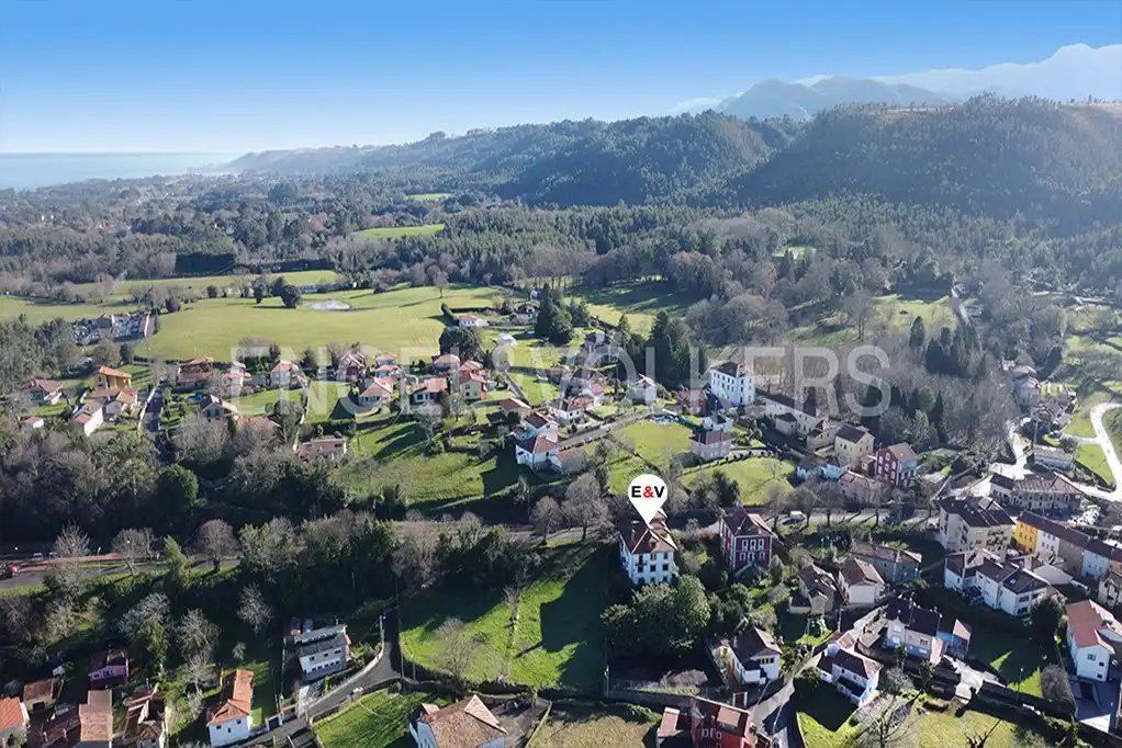 Vista exterior de Casa o chalet en venta en Llanes con Calefacción, Jardín privado y Terraza