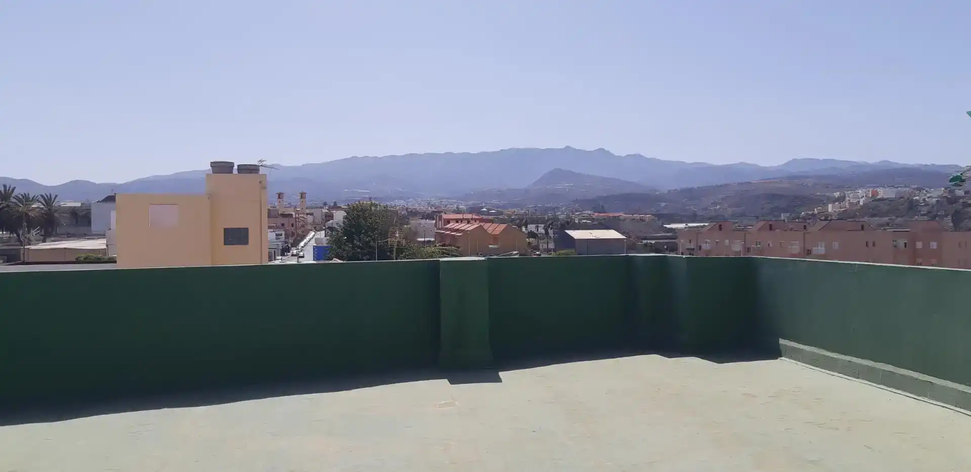 Terraza de Piso para compartir en Telde con Amueblado, Horno y Lavadora