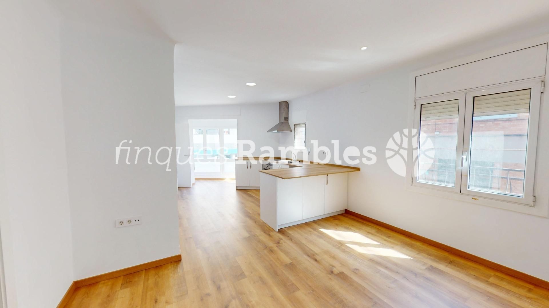 Exterior view of House or chalet for sale in Vilanova del Camí  with Heating, Parquet flooring and Terrace