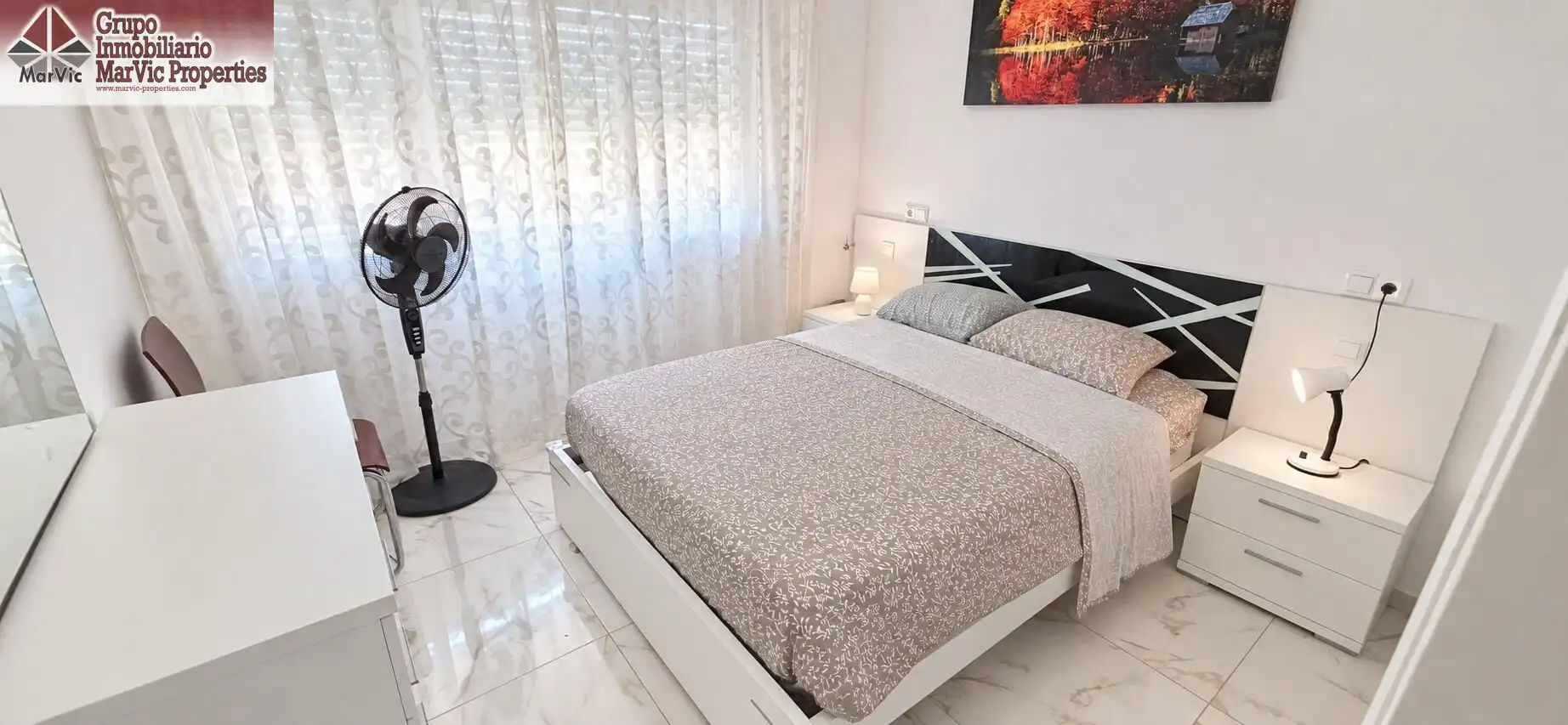 Habitación de Apartamento de alquiler en Playa Poniente
