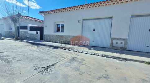Foto 3 de Casa adosada en venta en Fontiveros, Ávila