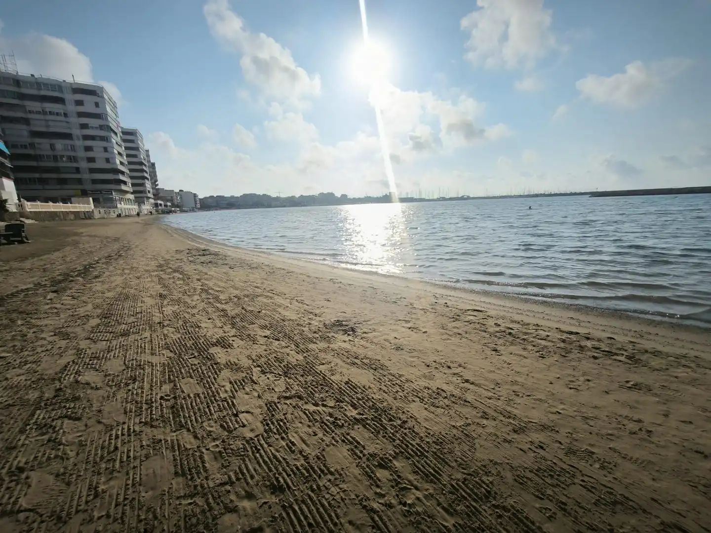 Vista exterior de Apartament en venda en Torrevieja amb Aire condicionat i Balcó