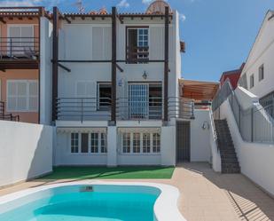 Vista exterior de Casa adosada en venda en Mogán amb Jardí privat, Terrassa i Traster