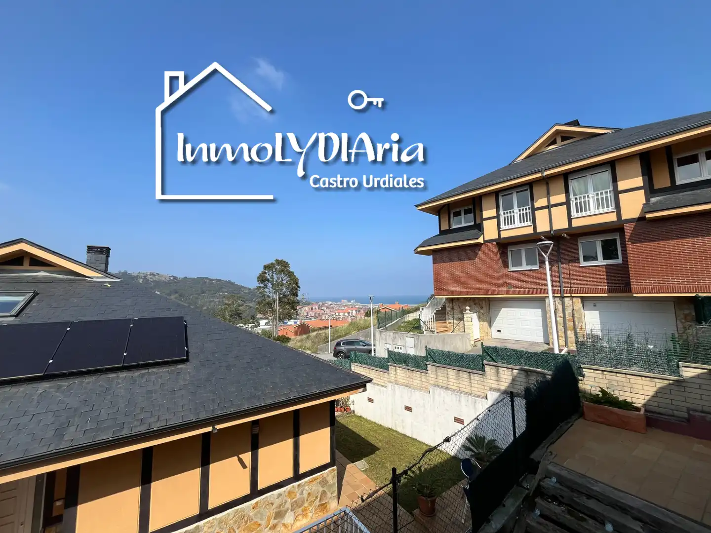 Exterior view of Houses for sale in Castro-Urdiales  with Heating, Private garden and Terrace
