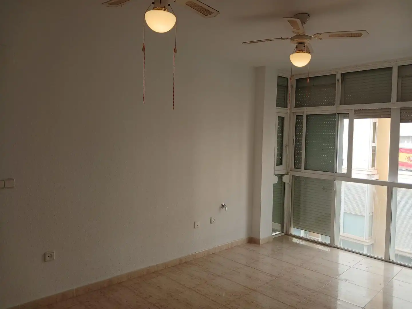 Sala de estar de Piso en venta en Cartagena con Aire acondicionado y Balcón