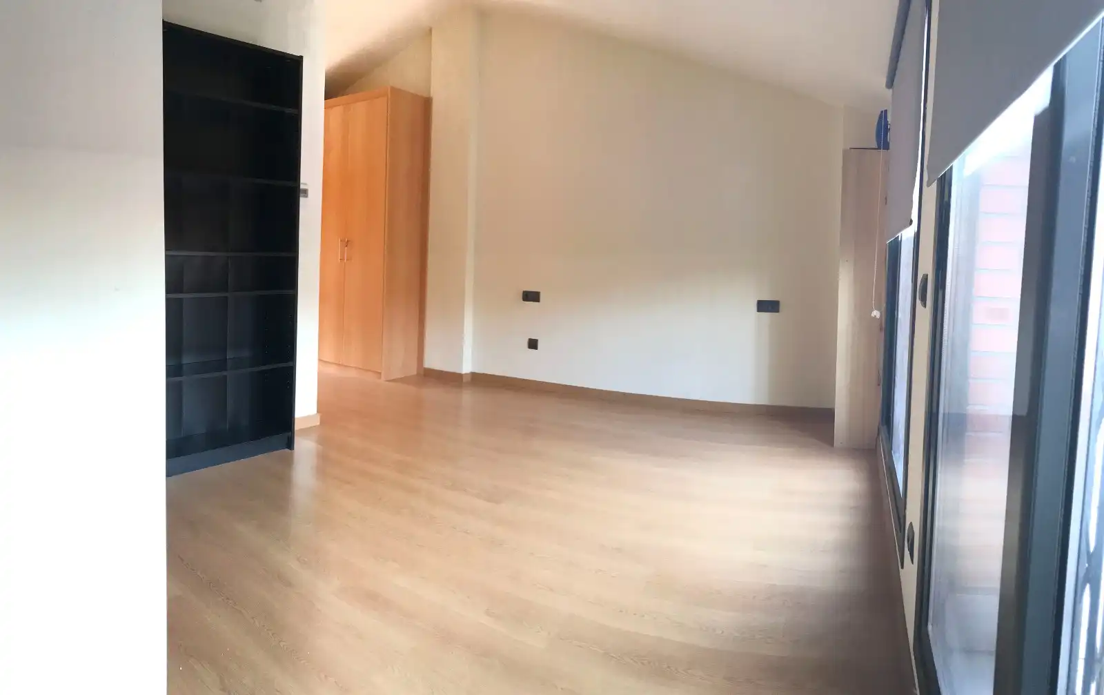 Habitación de Ático en venta en Badalona con Aire acondicionado, Calefacción y Terraza