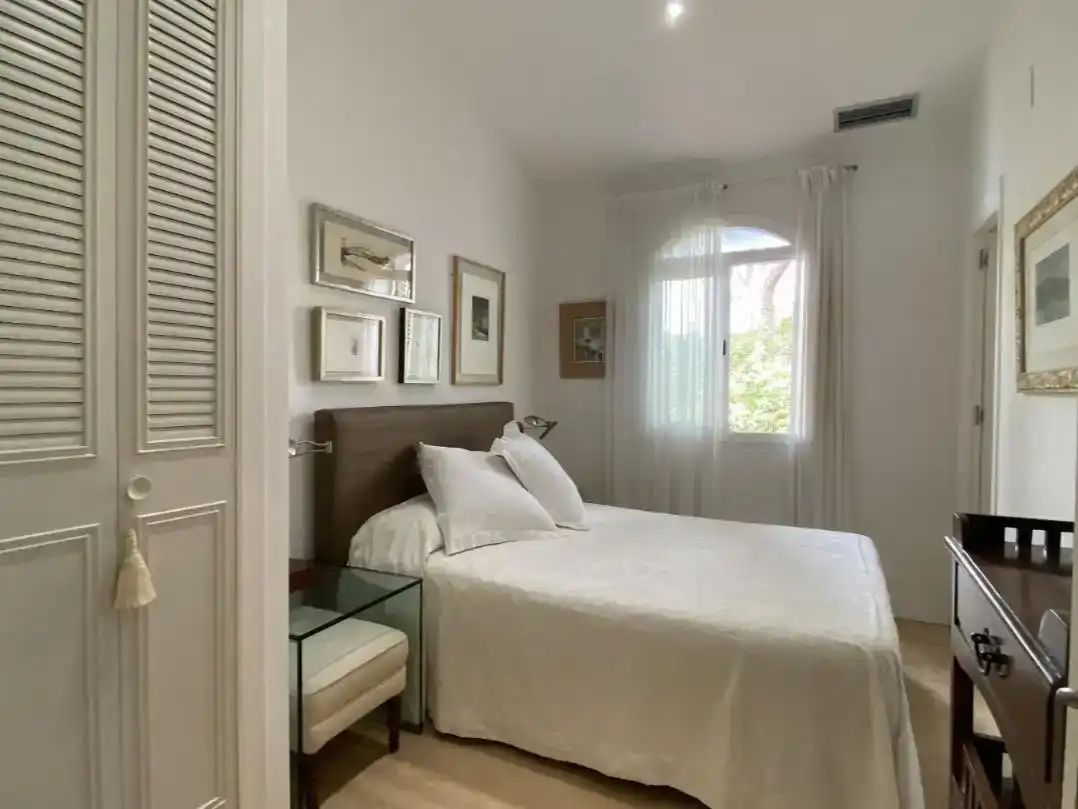 Dormitori de Dúplex en venda en El Puerto de Santa María amb Aire condicionat, Jardí privat i Moblat
