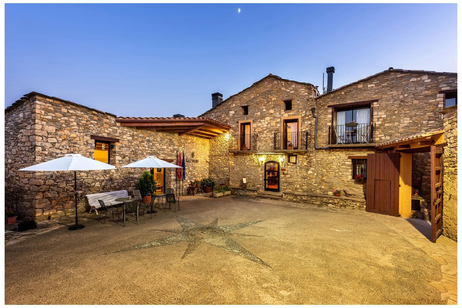 Exterior view of Building for sale in Castell de Mur