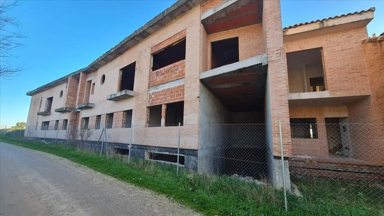 Residencial en venta en Calle CAÑUELO, 79, Camarena