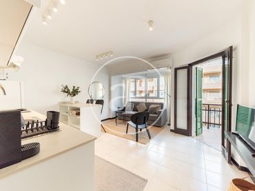 Flat with balcony to rent in Carrer de Ramon y Cajal