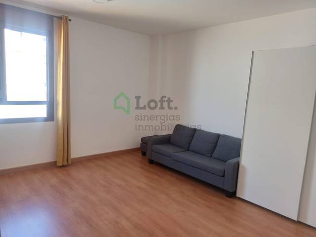 Apartamento en Alquiler en La Estación