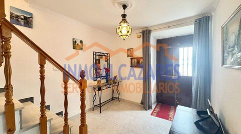 CASA DE 3 PLANTAS CON TERRAZAS, PATIO Y BAJO CUBIERTA DIÁFANO. A POCOS MINUTOS DEL CENTRO, EN VILLACARRILLO, JAÉN, imatge 3