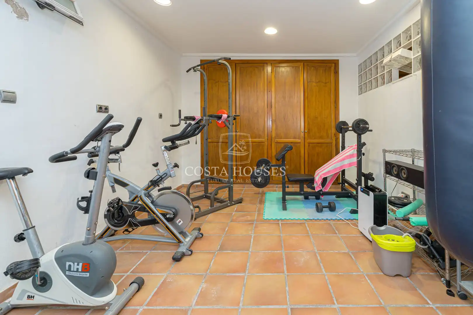 Houses for sale in Jávea / Xàbia  with Air Conditioner, Heating and Terrace
