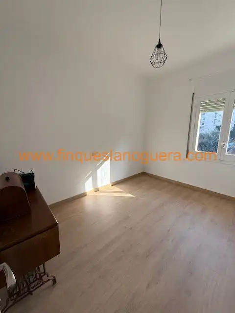 Dormitori de Casa o xalet en venda en Balaguer amb Calefacció, Parquet i Terrassa