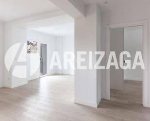 Bedroom of Flat for sale in Donostia - San Sebastián   with Heating and Balcony