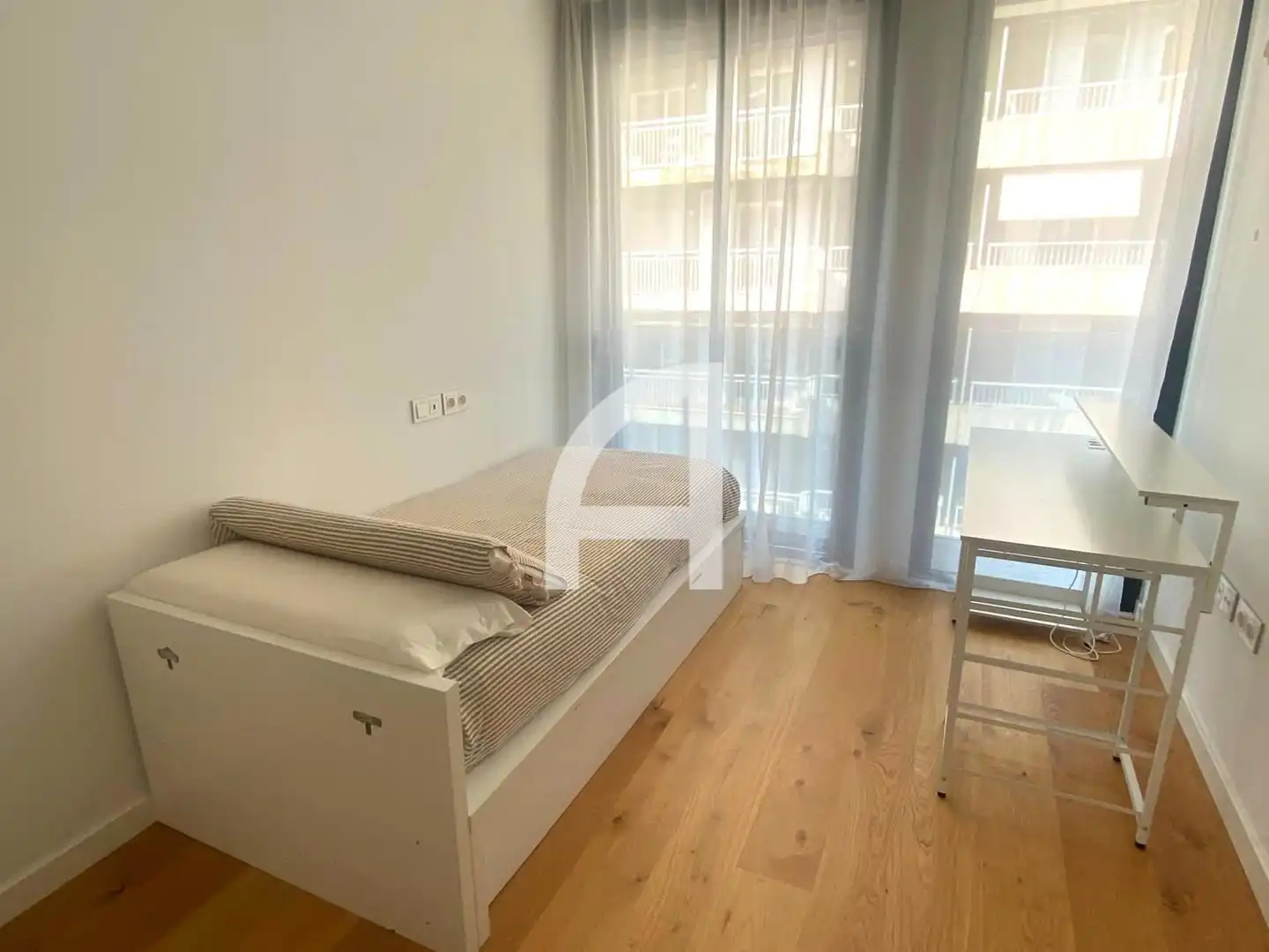 Piso de alquiler en Joan Maragall, Eixample Nord