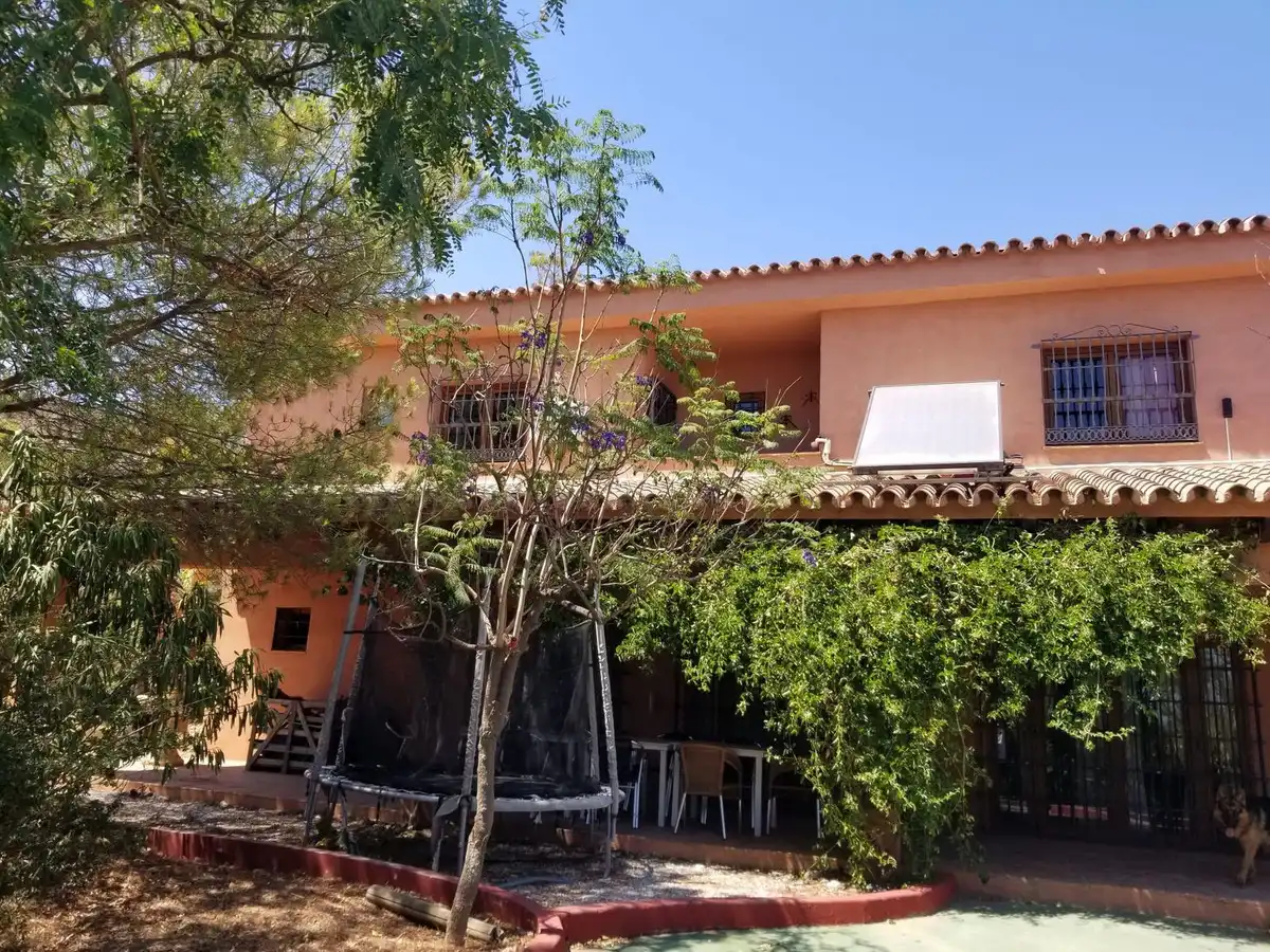 Vista exterior de Casa o chalet en venta en Mijas con Aire acondicionado, Jardín privado y Terraza