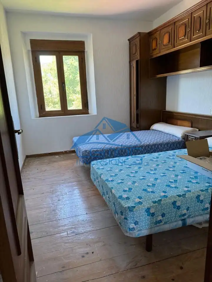 Houses for sale in Santa Teresa De Jesús, Boñar