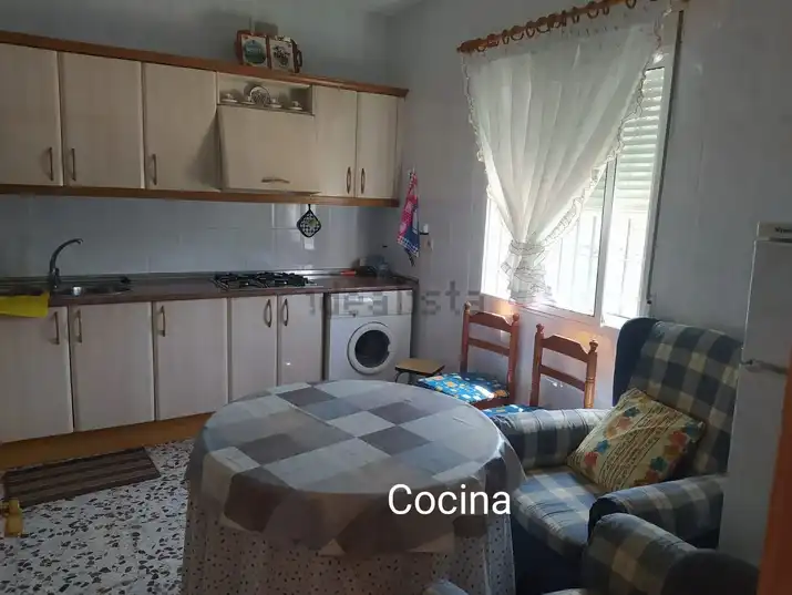 Casa rústica amb jardí en venda a Alcaucín, imagen 4
