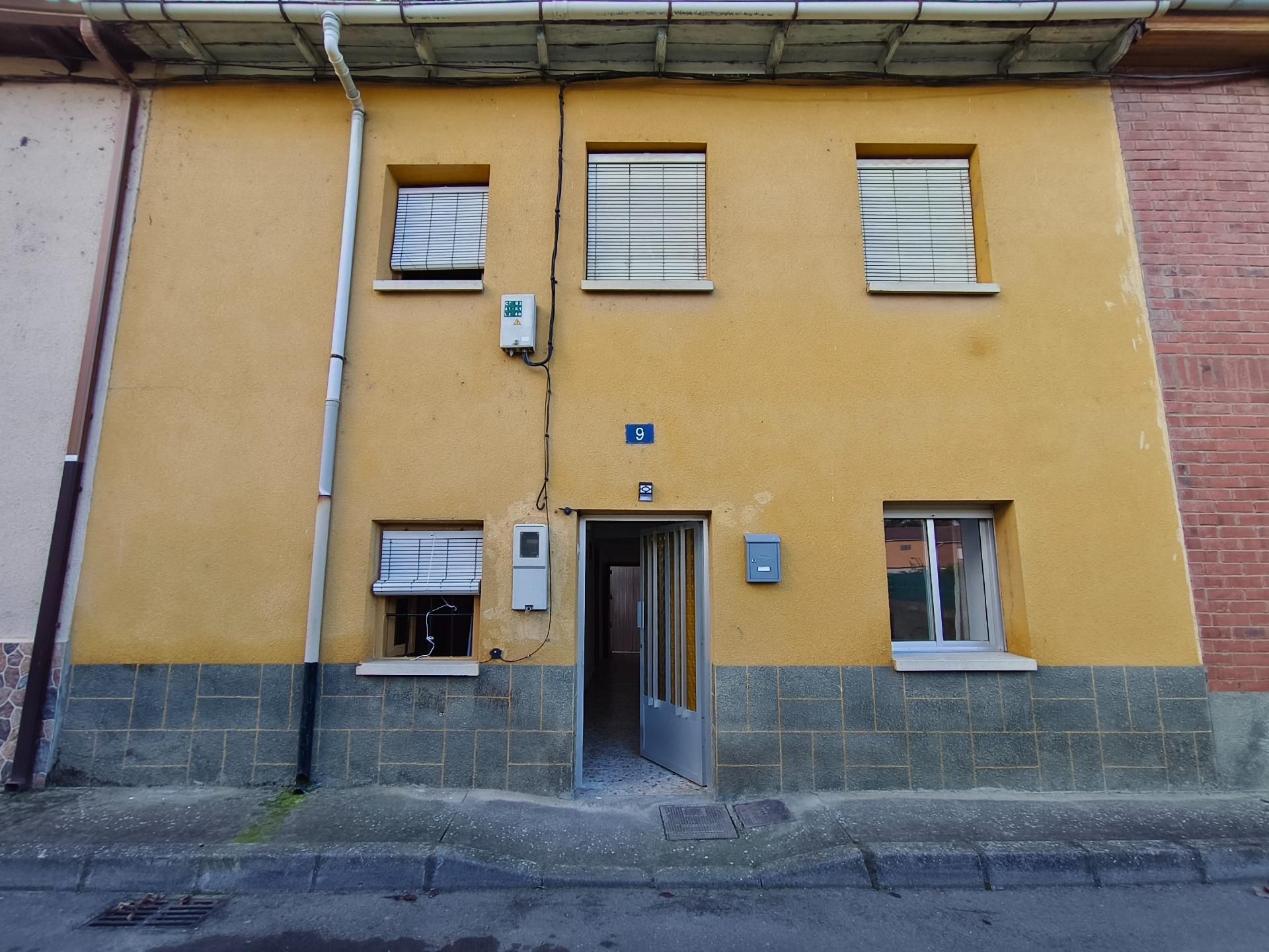 Vista exterior de Finca rústica en venda en Campo de Villavidel amb Traster