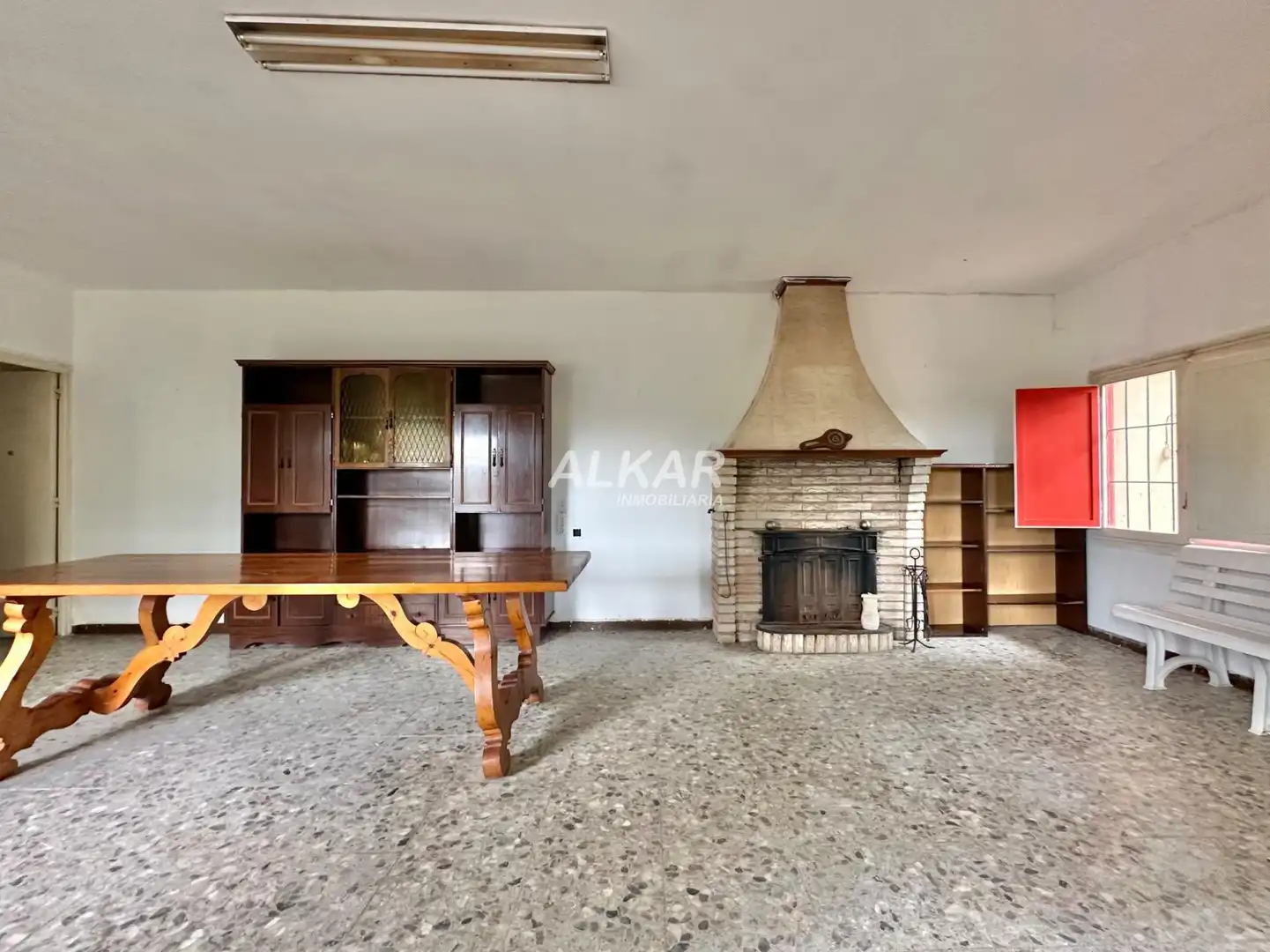 Wohnzimmer von Country house zum Verkauf in Fontellas mit Privatgarten, Terrasse und Schwimmbad