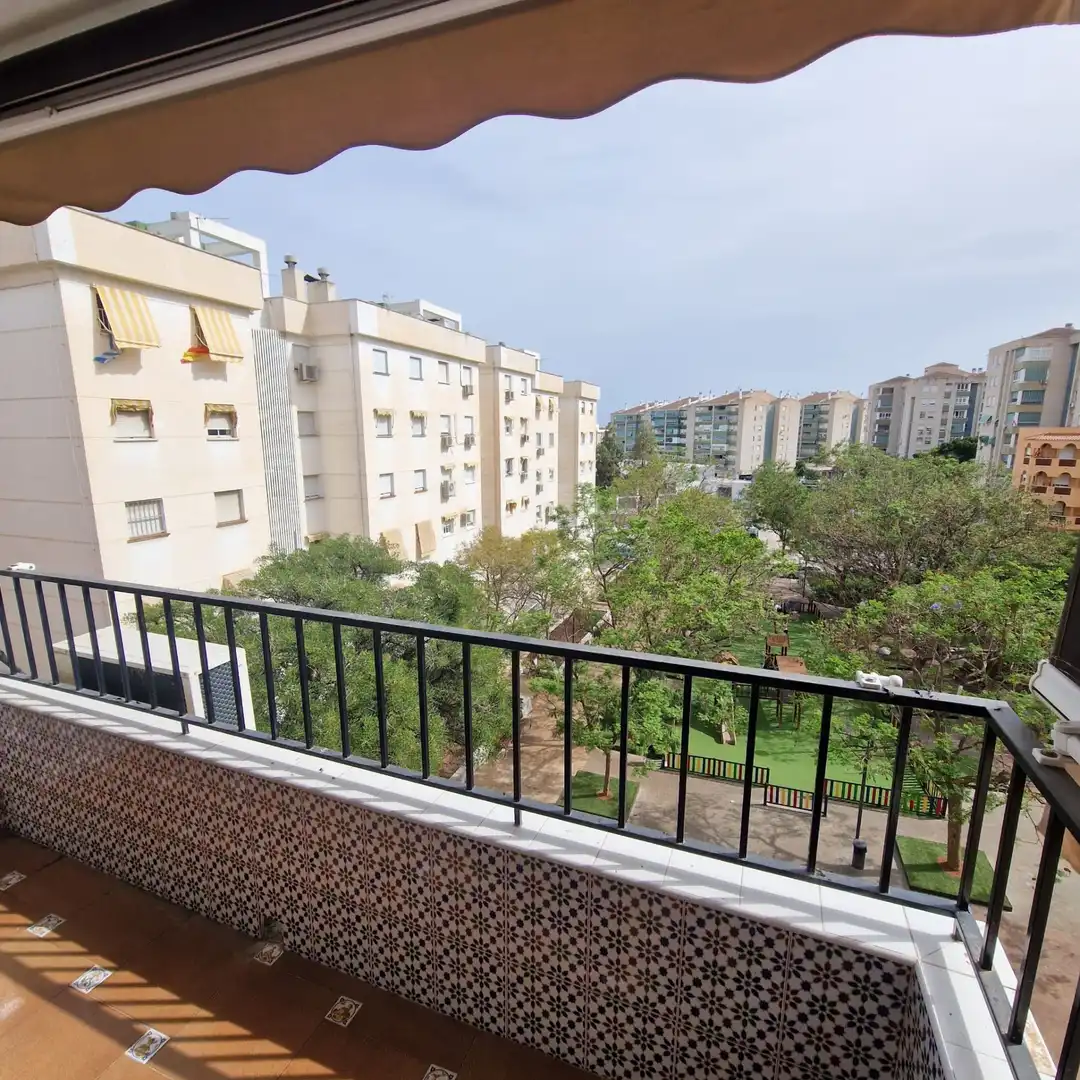 Vista exterior de Piso en venta en Málaga con Aire acondicionado y Terraza