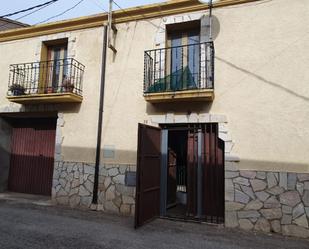 Vista exterior de Casa o xalet en venda en Garriguella amb Terrassa i Balcó