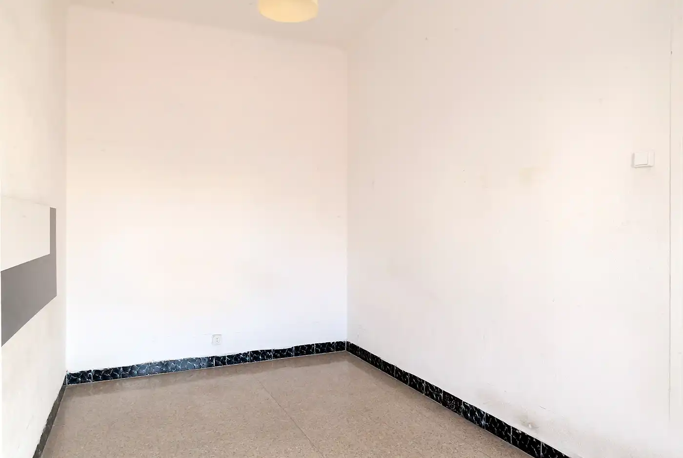 Schlafzimmer von Wohnung zum Verkauf in Barcelona mit Balkon und Alarm