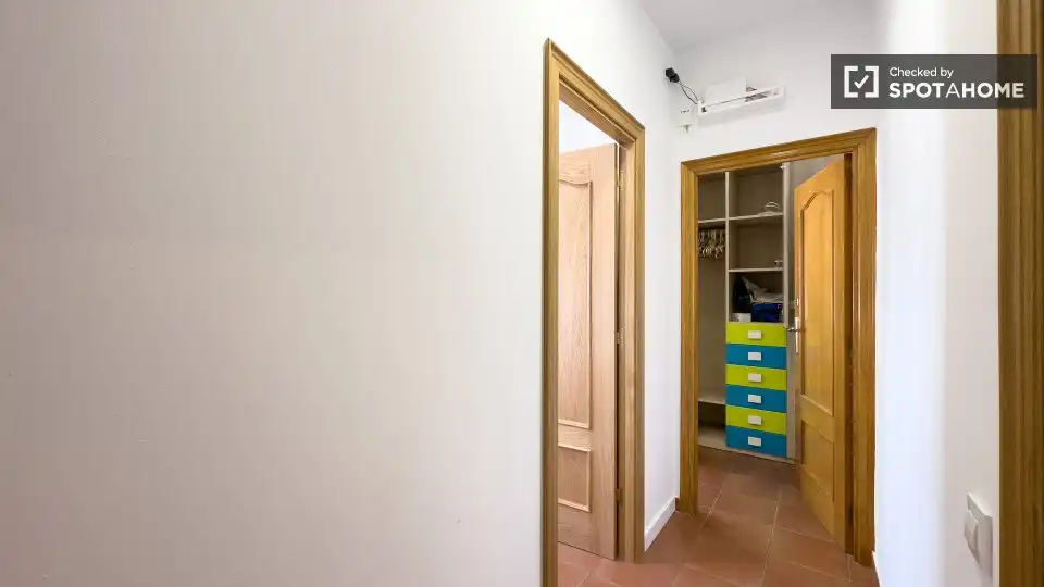 Piso para compartir en L'Hospitalet de Llobregat con Aire acondicionado, Calefacción y Amueblado