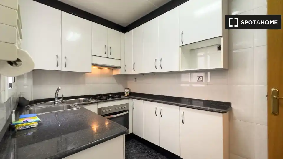 Kitchen of Apartments for share in Barcelona  with Air Conditioner, Terrace and Furnished