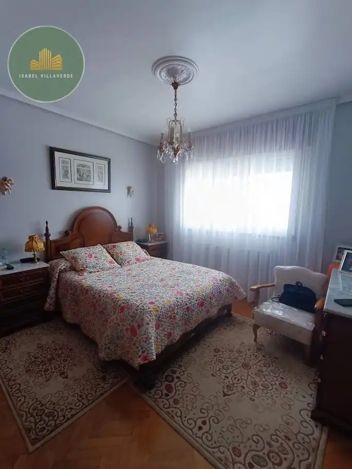Habitación de Casa o chalet en venta en A Coruña Capital  con Calefacción, Jardín privado y Piscina