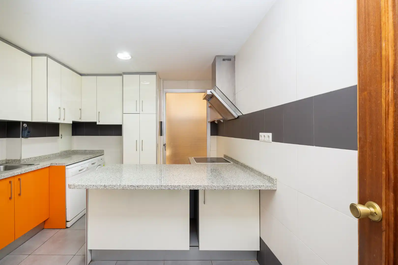 Küche von Wohnung zur Miete in Granada mit Heizung, Möbliert und Ofen