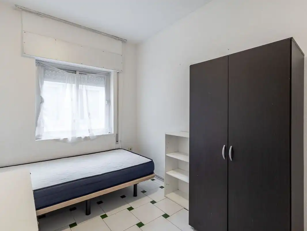 Flat with lift for sale in Calle Carlos Pareja 4, imagen 6