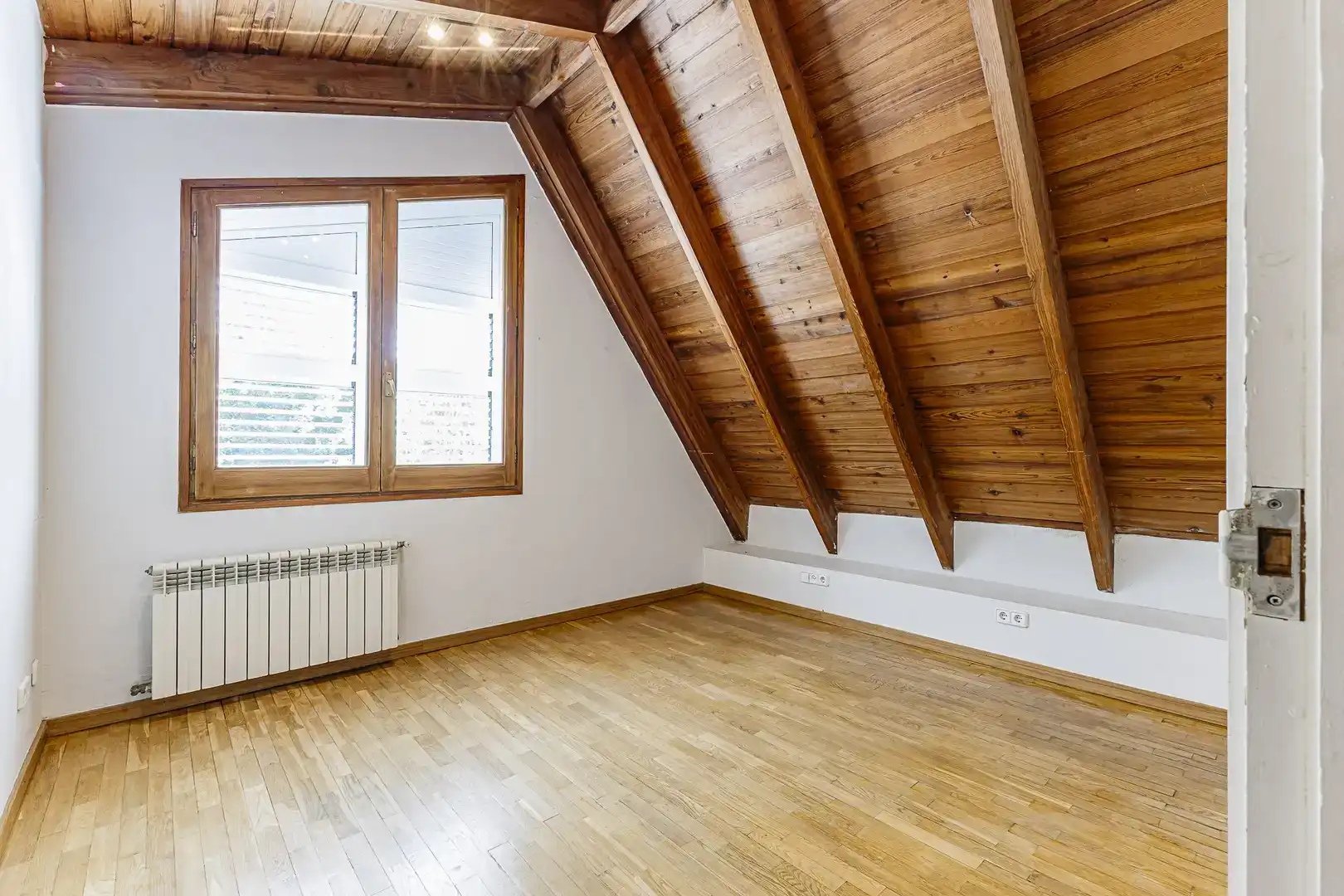 Casa o chalet de alquiler en Sant Cugat del Vallès con Aire acondicionado, Jardín privado y Parquet