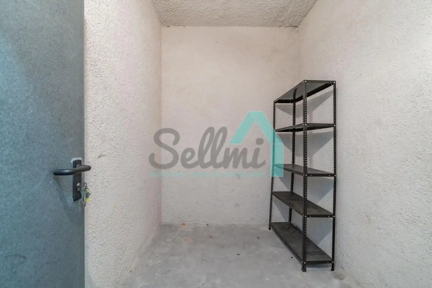 Piso de alquiler en Oviedo  con Calefacción, Parquet y Terraza