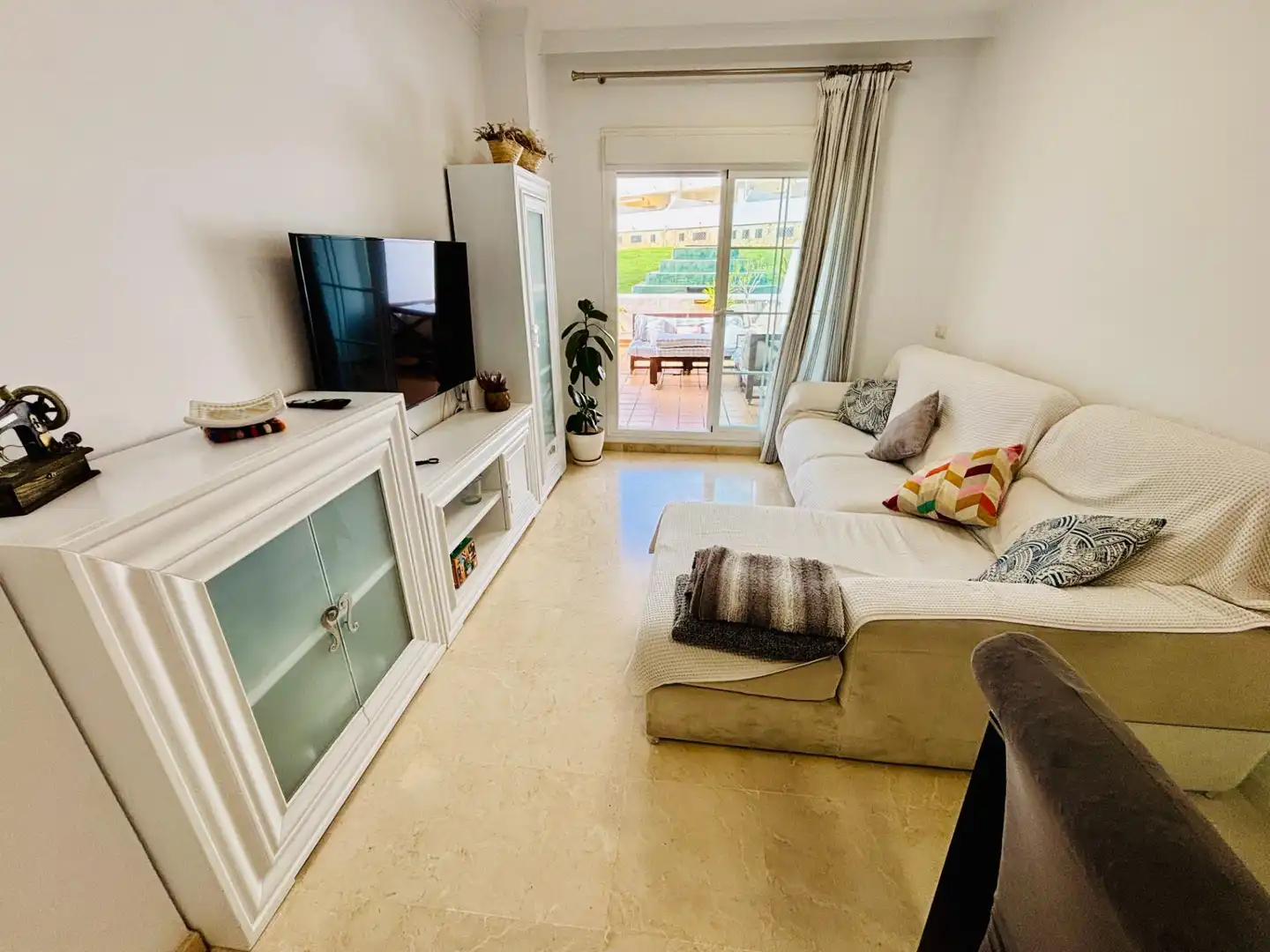 Living room of Flat for sale in Benalmádena  with Air Conditioner, Heating and Private garden