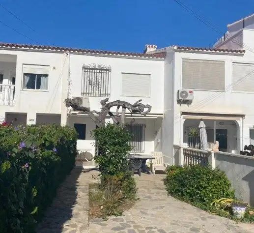 Reihenhaus mit Pool zum Verkauf in La Mata