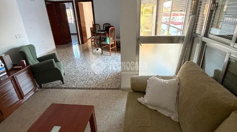 Foto 5 de Piso de alquiler en Cruz Roja, Sevilla Capital