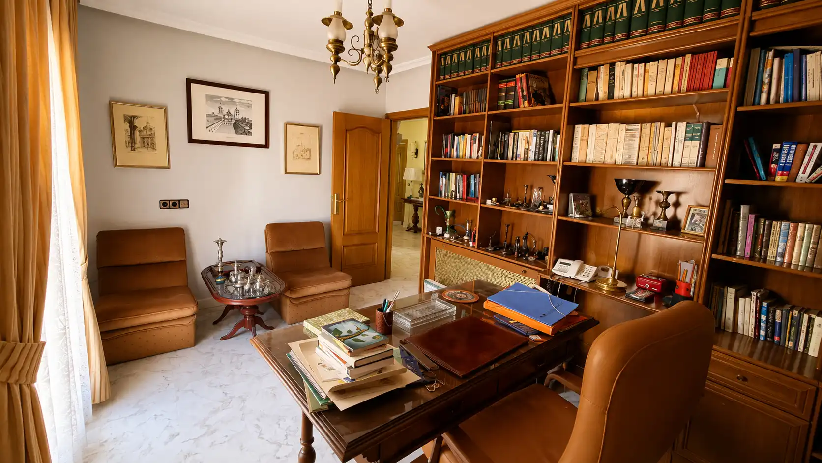 Living room of Houses for sale in San Lorenzo de El Escorial  with Air Conditioner, Heating and Private garden