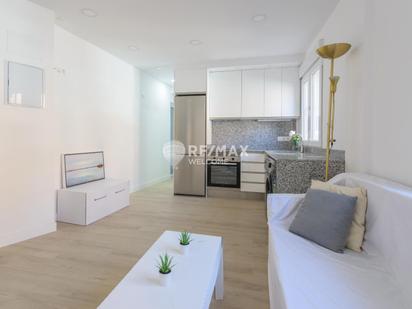 Bedroom of Flat for sale in  Madrid Capital  with Air Conditioner and Terrace