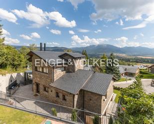 Vista exterior de Casa o xalet en venda en Bolvir amb Calefacció, Jardí privat i Parquet