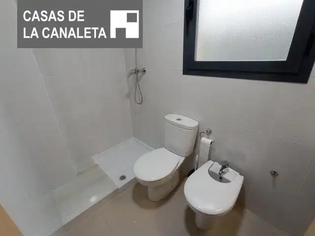 Bany de Pis en venda en Mislata amb Aire condicionat, Traster i Balcó