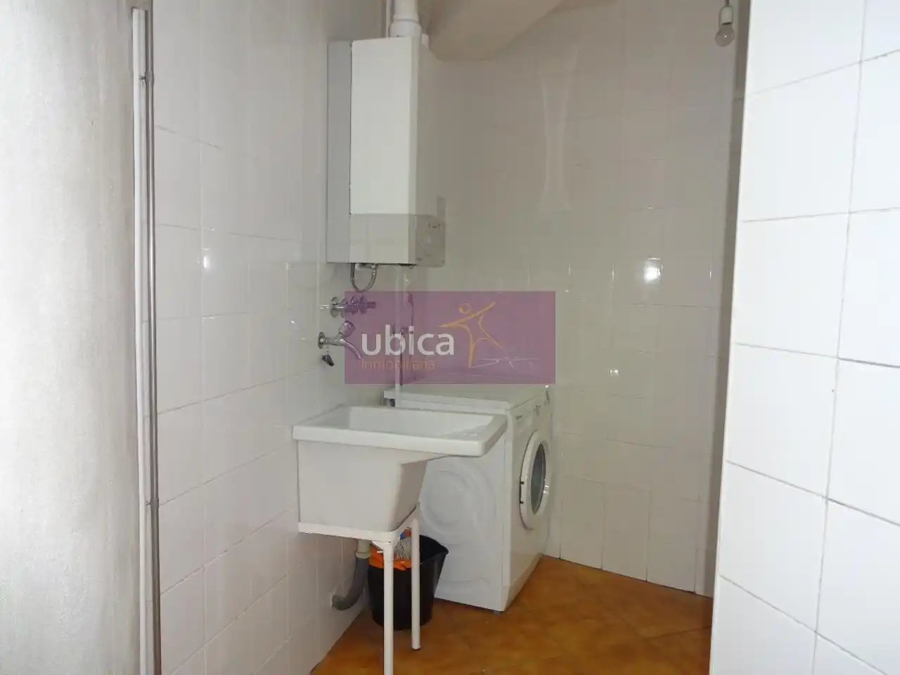 Cocina de Piso de alquiler en O Porriño   con Calefacción, Trastero y Amueblado