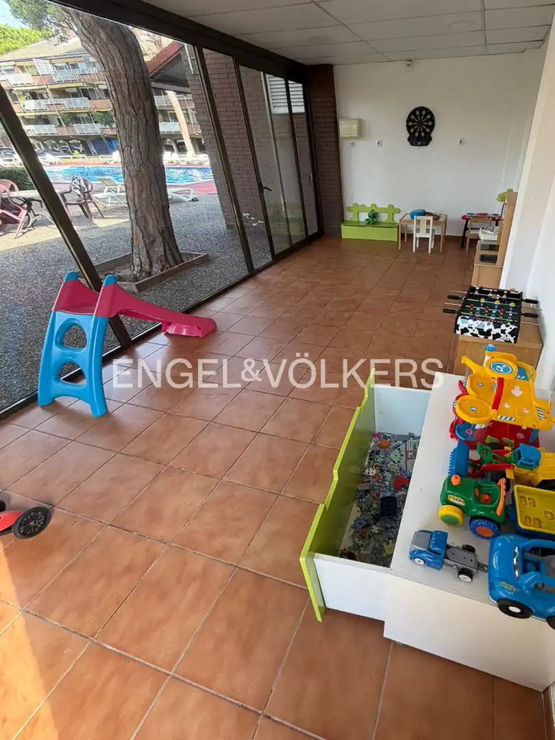 Terrace of Flat for rent in Gavà  with Air Conditioner, Heating and Swimming Pool