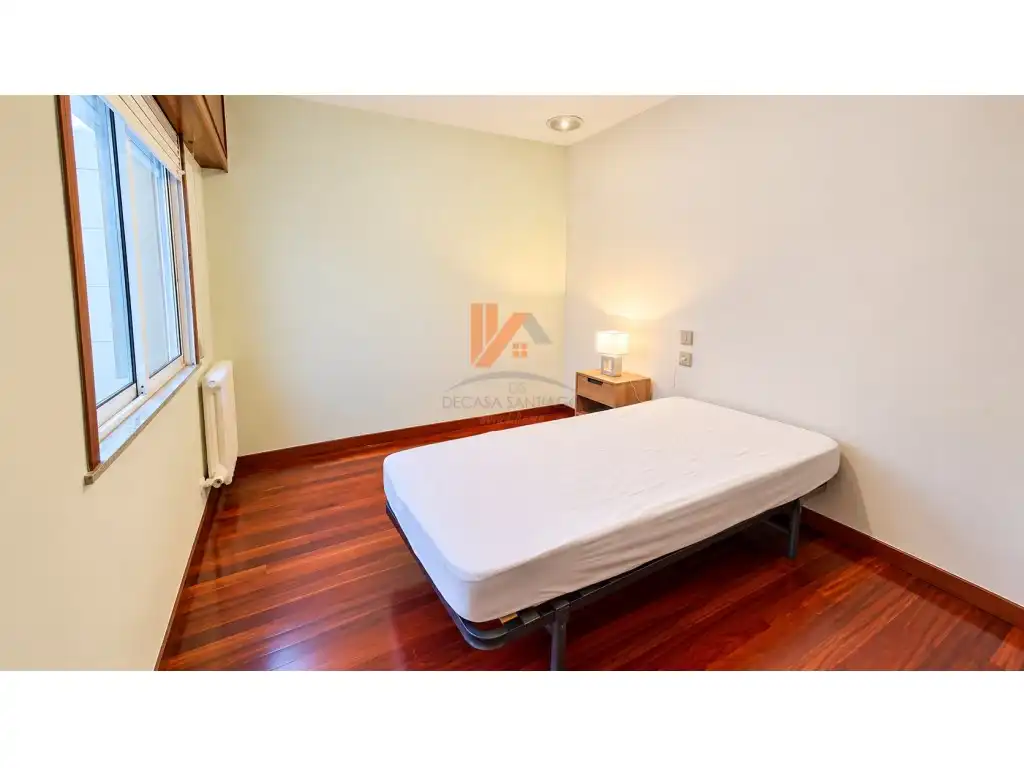Dúplex con ascensor en alquiler en Avenida Rosalia Castro 129, imagen 9