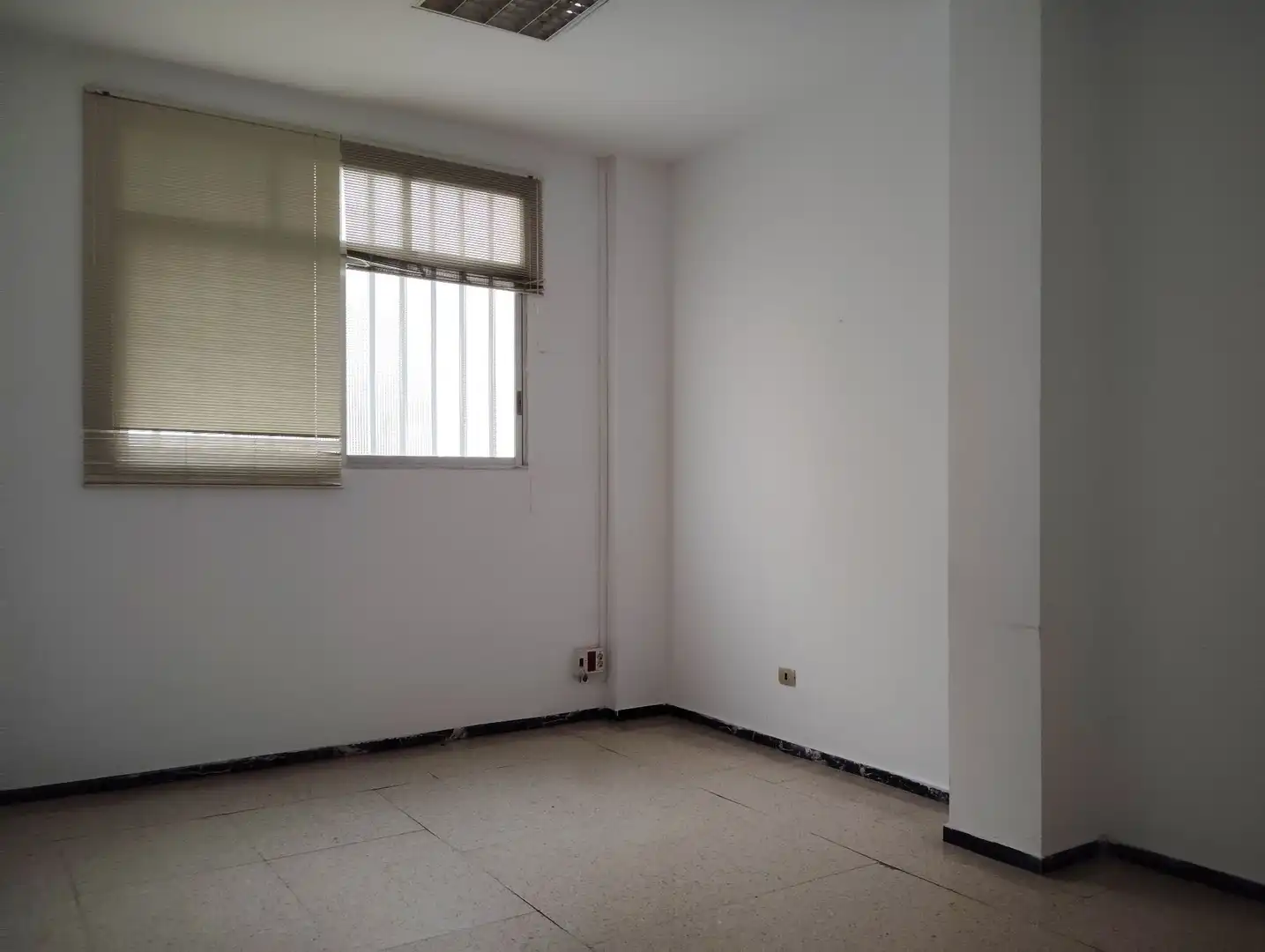Local comercial en venda a Profesor Francisco Cruz 1, imagen 10