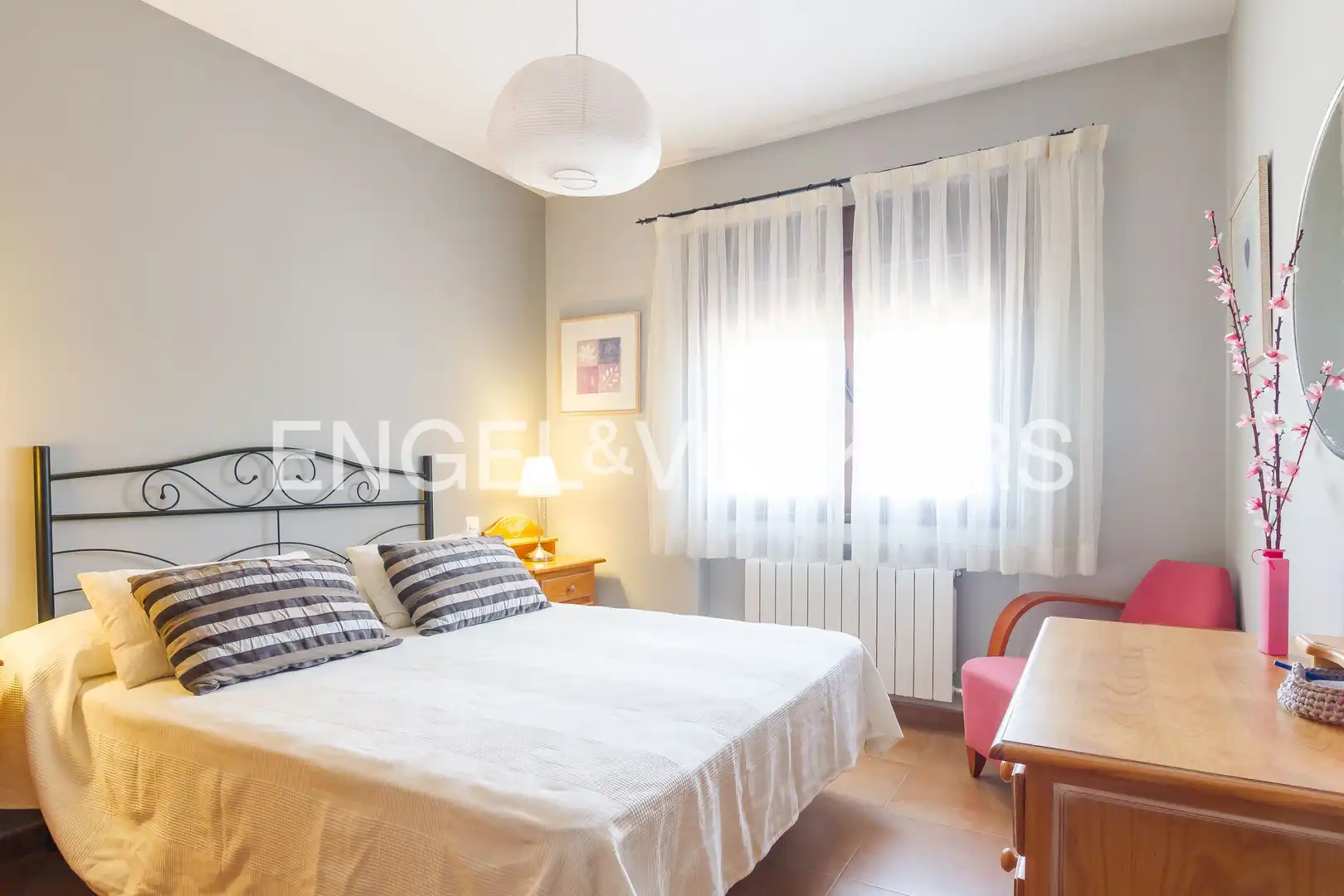Habitación de Casa o chalet en venta en Berzocana con Calefacción, Jardín privado y Terraza