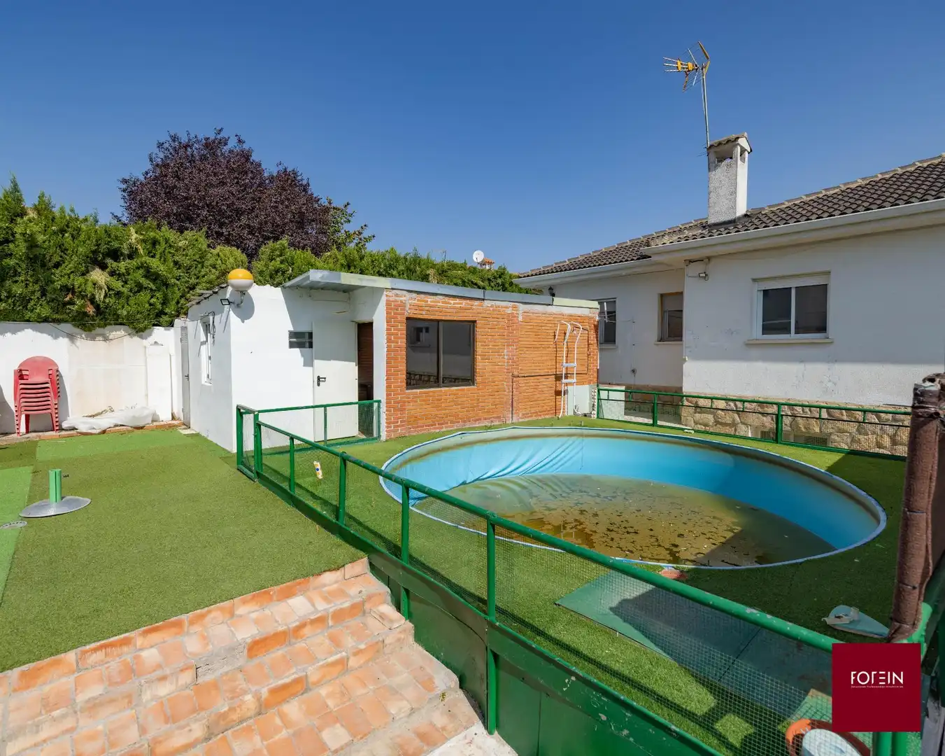 Swimming pool of Houses for sale in Galápagos  with Air Conditioner, Heating and Private garden